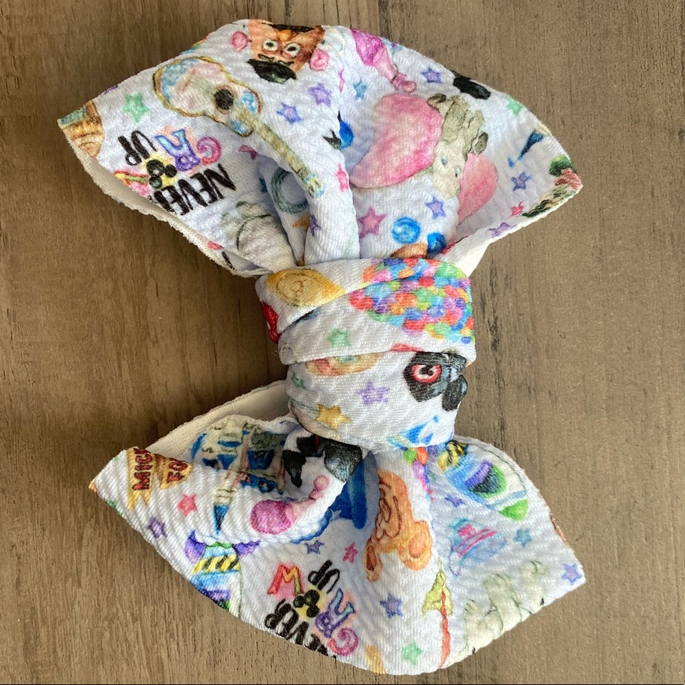 Bows - Picture 3 of 6